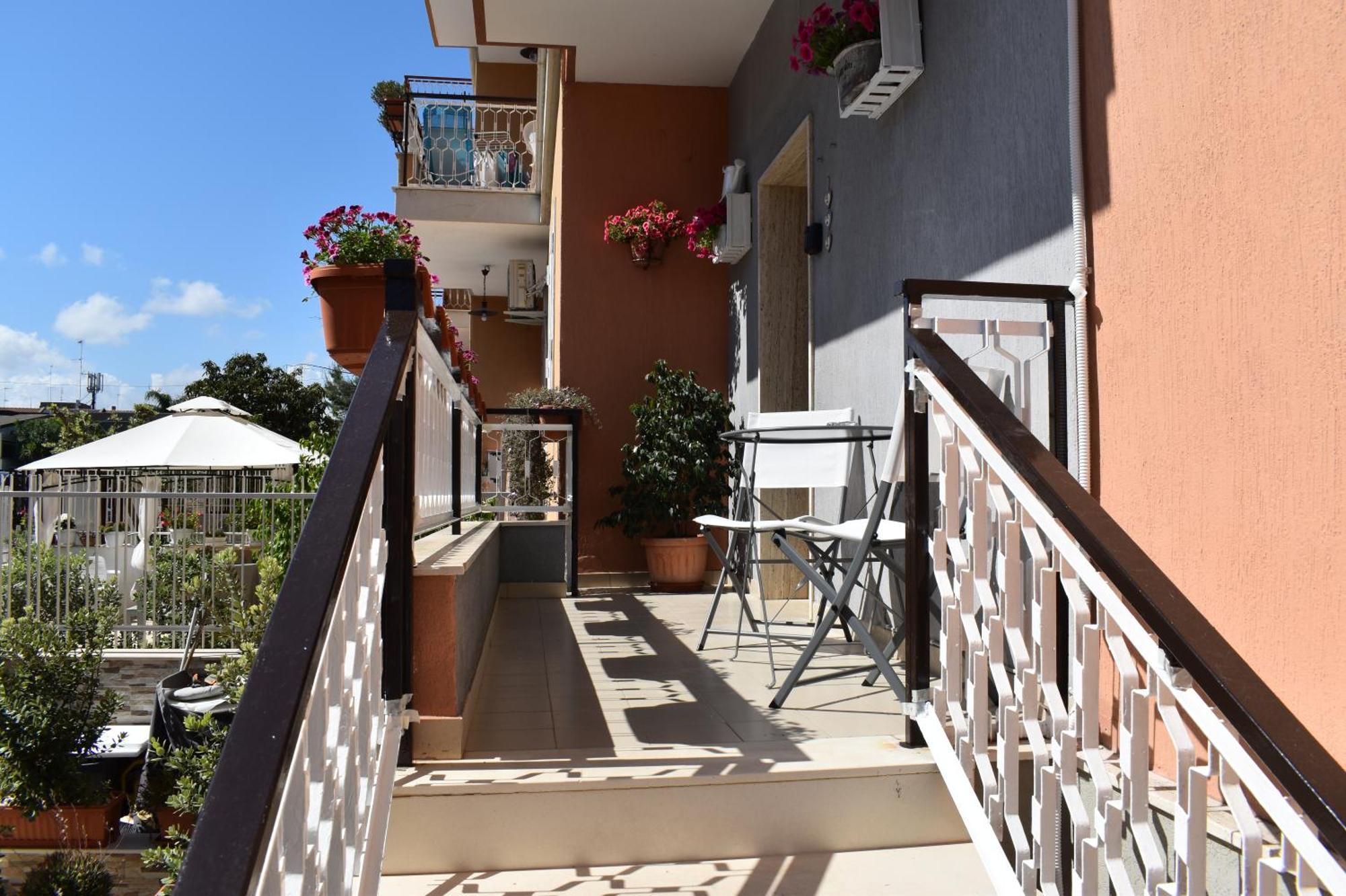 La Casa Di Maya & Cloe Bari Bagian luar foto