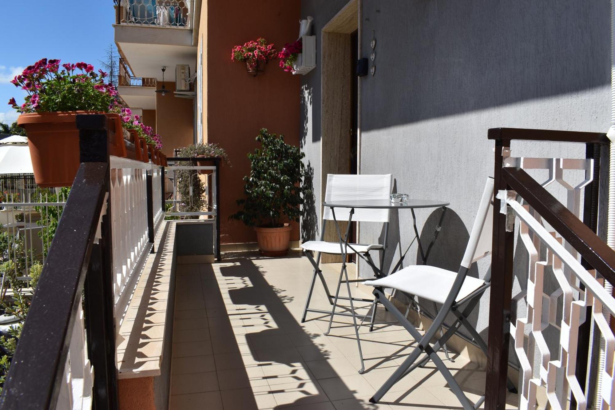 La Casa Di Maya & Cloe Bari Bagian luar foto